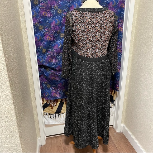 🌈 Lovely maxi flower dress - Picture 7 of 11